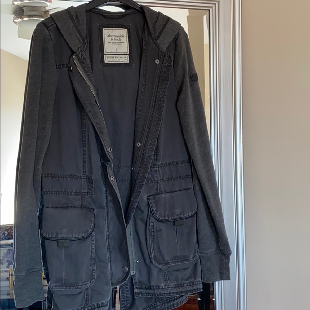A&F hooded sweater jacket